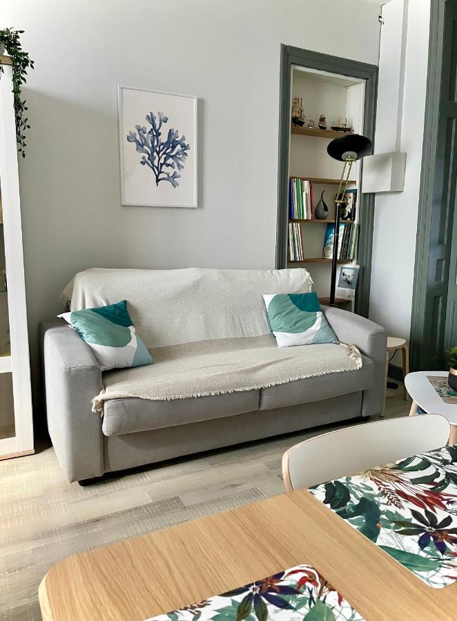 La Bateliere, Appartement Mer Avec Patio Prive مير-لي-بان المظهر الخارجي الصورة