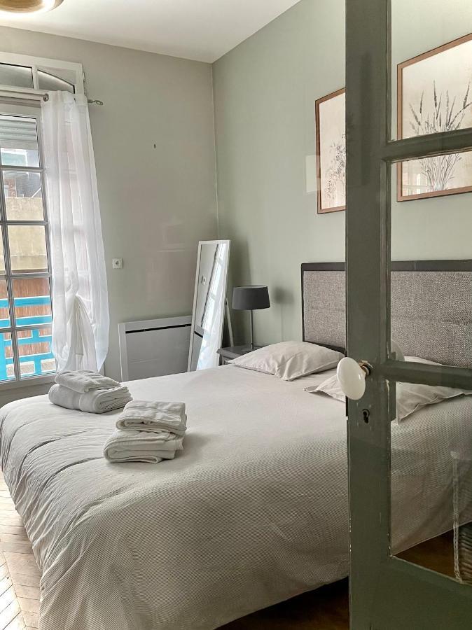 La Bateliere, Appartement Mer Avec Patio Prive مير-لي-بان المظهر الخارجي الصورة